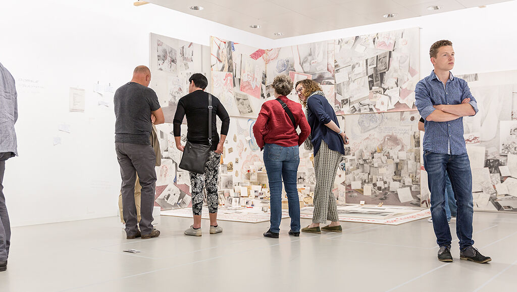 InObhut_Ausstellungseroeffnung11_FotoHaemmerle