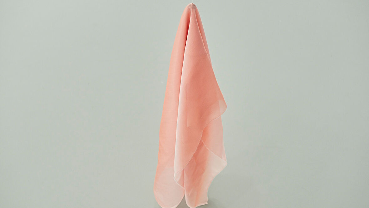 Galerie Hollenstein – Kunstraum und Sammlung, Ausstellung "Bezugsstoffe"