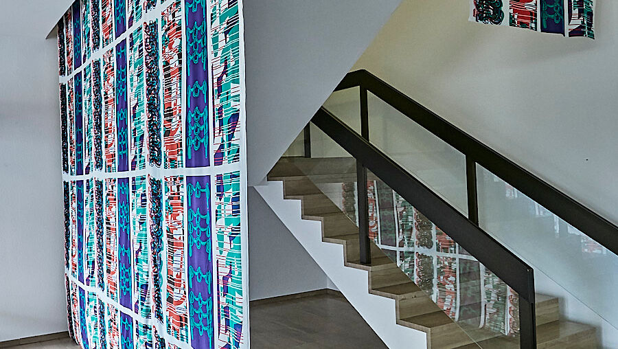 Galerie Hollenstein – Kunstraum und Sammlung, Ausstellung "Bezugsstoffe"