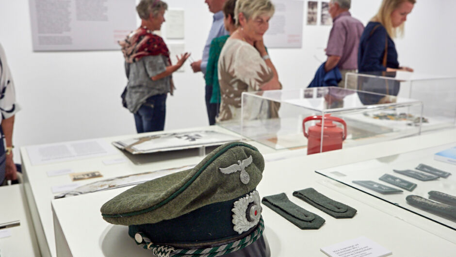 Ausstellungsansicht Nationalsozialismus 2 Ausstellungsansicht Nationalsozialismus 2